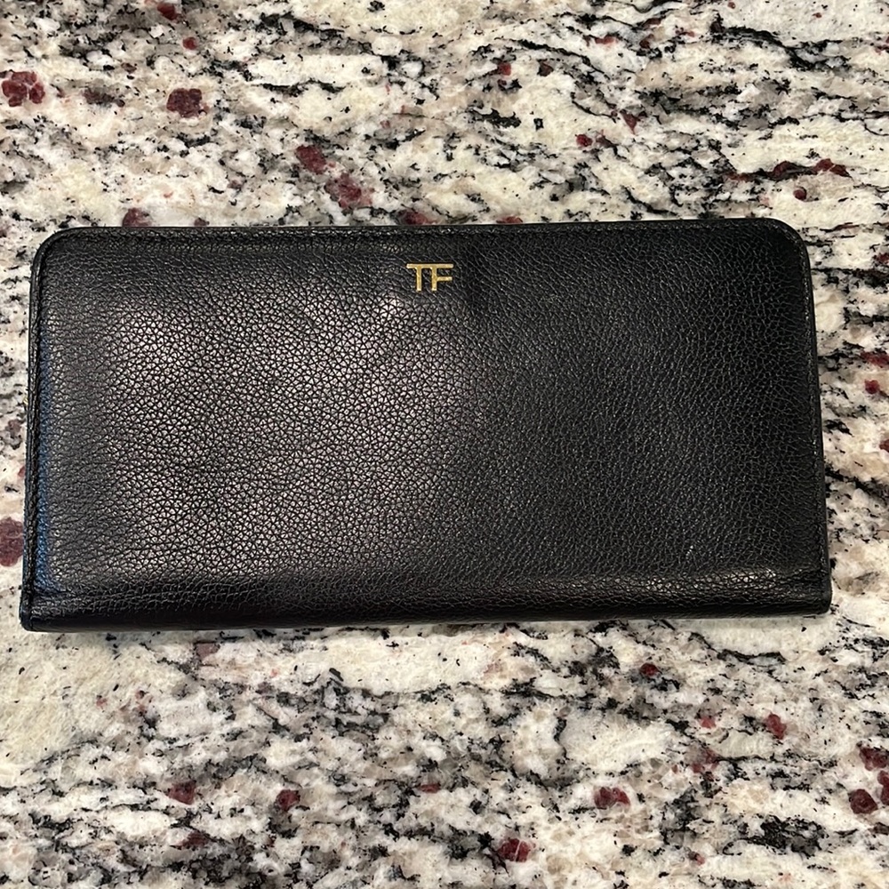 Tom Ford Black Leather Large Wallet TF Logo Continental Zip Wallet